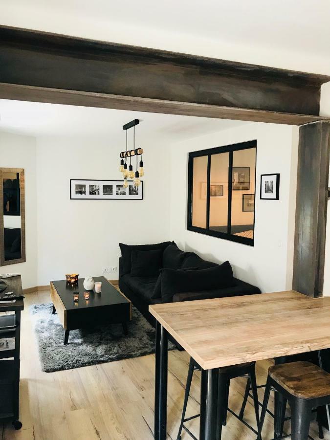 Appart Loft Hammam Privatif Apartment Nimes Exterior photo